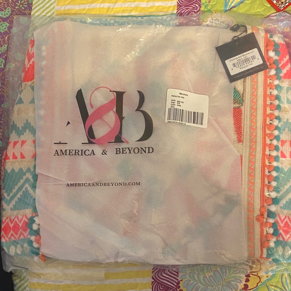 America & Beyond Rainbow Aztec Pom-Pom Tote Bag - Multicolor